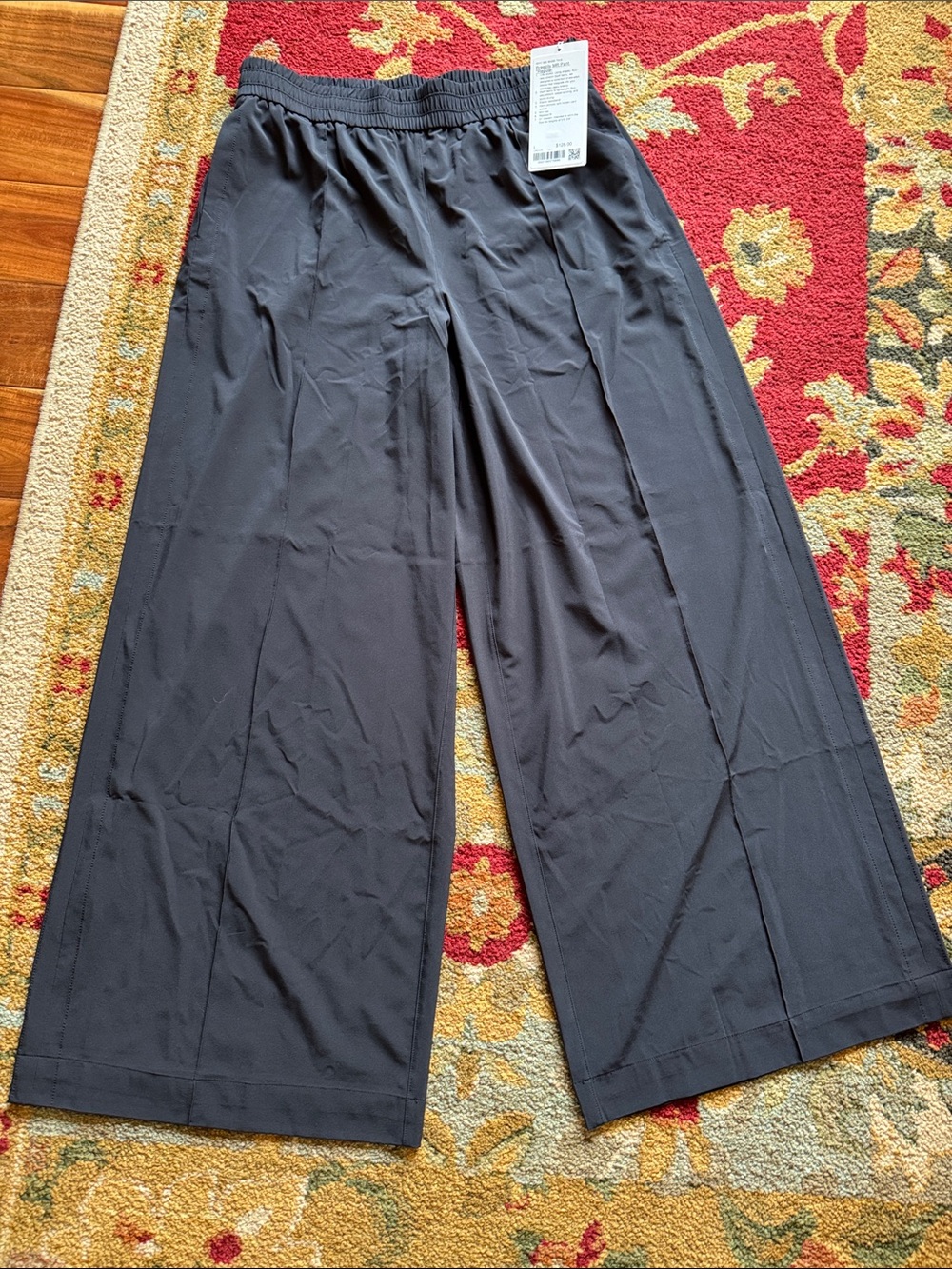 Lululemon - Women’s Breezily MR Pant - Regular